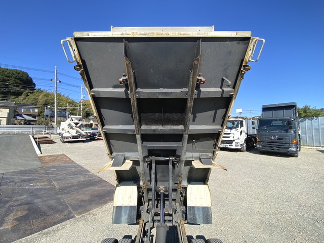 いすゞエルフダンプ小型（2t・3t）[写真15]