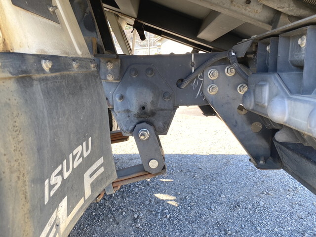 いすゞエルフダンプ小型（2t・3t）[写真18]