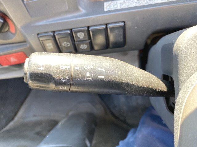 いすゞエルフダンプ小型（2t・3t）[写真26]