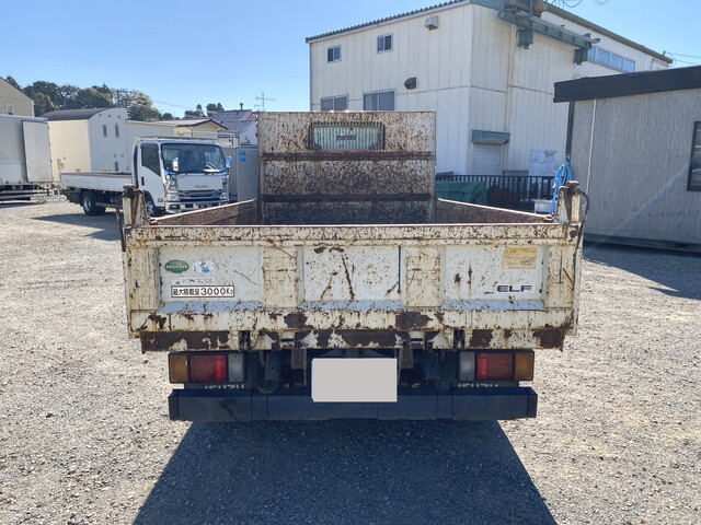 いすゞエルフダンプ小型（2t・3t）[写真09]