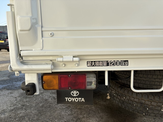 トヨタダイナダブルキャブ（Wキャブ）小型（2t・3t）[写真22]