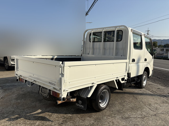 トヨタダイナダブルキャブ（Wキャブ）小型（2t・3t）[写真04]