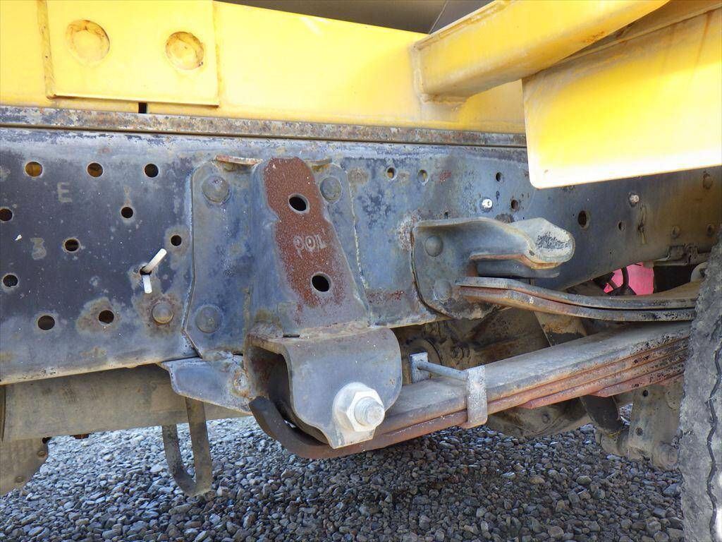 いすゞエルフミキサー車（コンクリートミキサー）小型（2t・3t）[写真12]