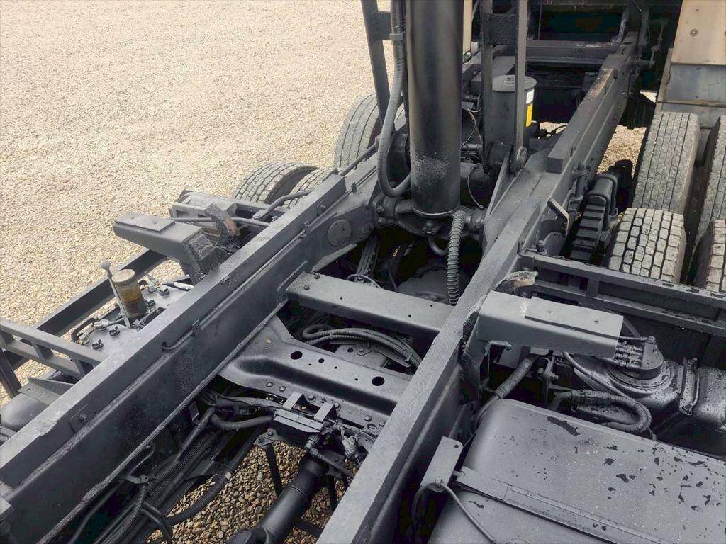 日野プロフィア深ダンプ（土砂禁ダンプ）大型（10t）[写真14]