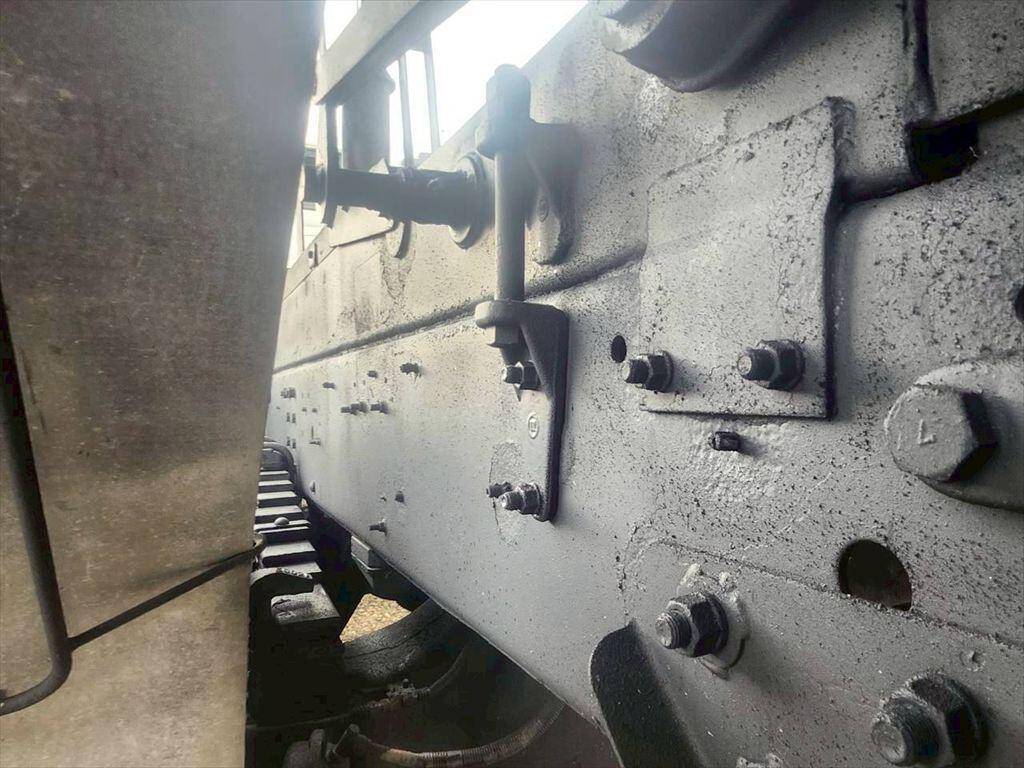 日野プロフィア深ダンプ（土砂禁ダンプ）大型（10t）[写真17]