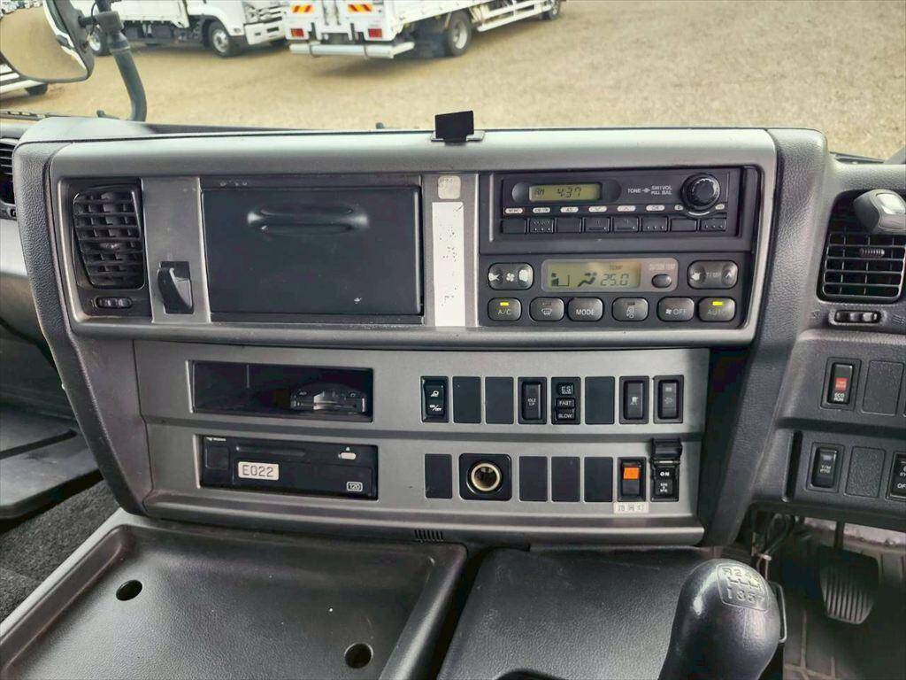 日野プロフィア深ダンプ（土砂禁ダンプ）大型（10t）[写真22]