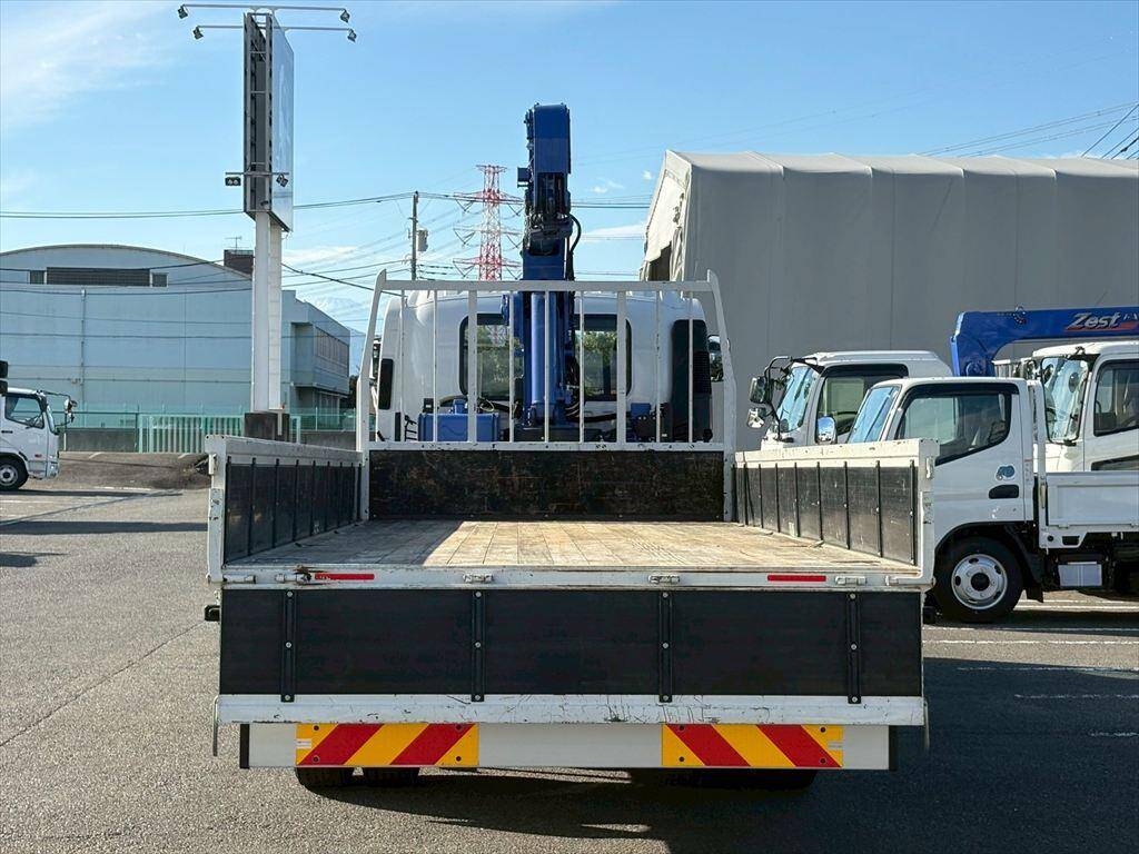 いすゞフォワードクレーン4段中型（4t）[写真11]