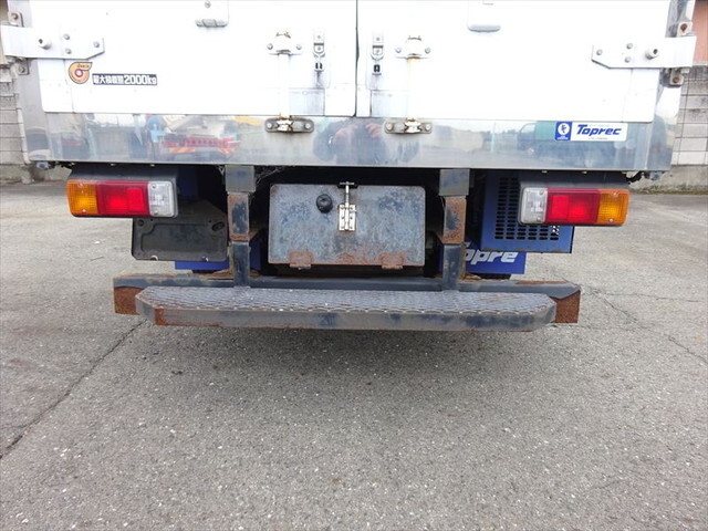 日野デュトロ冷凍車（冷蔵車）小型（2t・3t）[写真17]