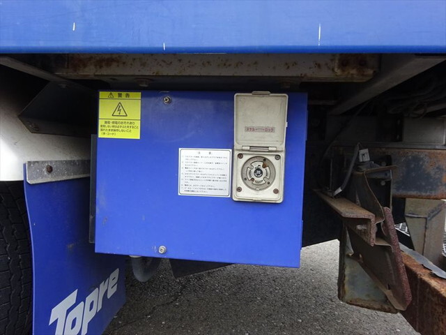 日野デュトロ冷凍車（冷蔵車）小型（2t・3t）[写真31]