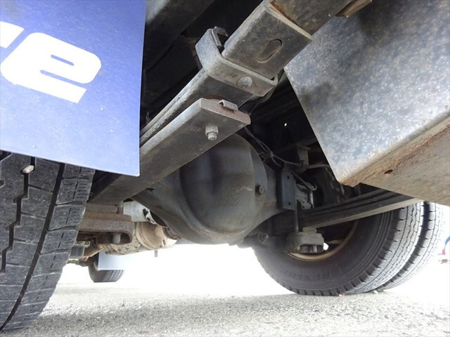 日野デュトロ冷凍車（冷蔵車）小型（2t・3t）[写真09]