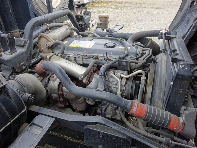 いすゞフォワードコンテナ専用車中型（4t）[写真30]