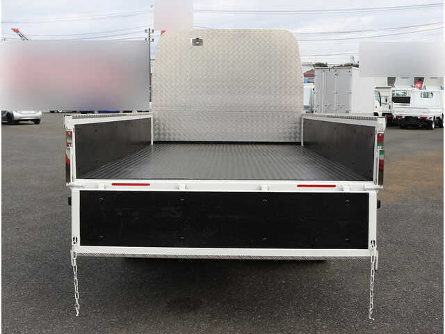 いすゞエルフダブルキャブ（Wキャブ）小型（2t・3t）[写真12]