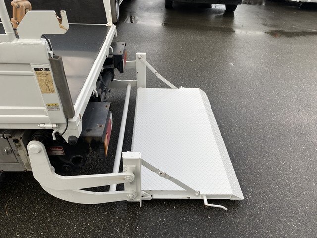 いすゞエルフ平ボディ小型（2t・3t）[写真08]