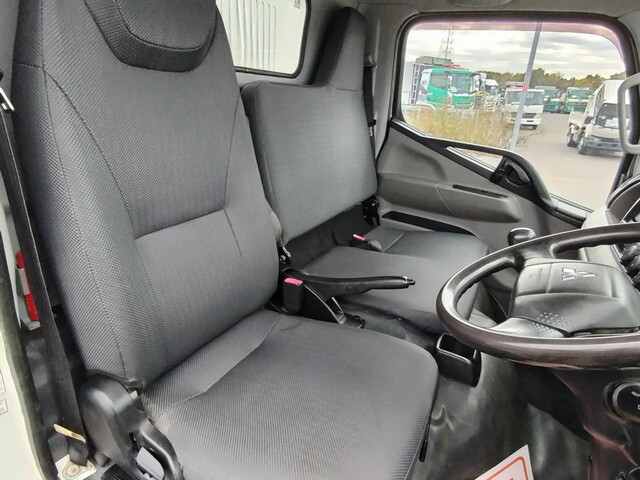 三菱ふそうキャンター深ダンプ（土砂禁ダンプ）小型（2t・3t）[写真22]