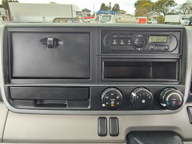 三菱ふそうキャンター深ダンプ（土砂禁ダンプ）小型（2t・3t）[写真26]