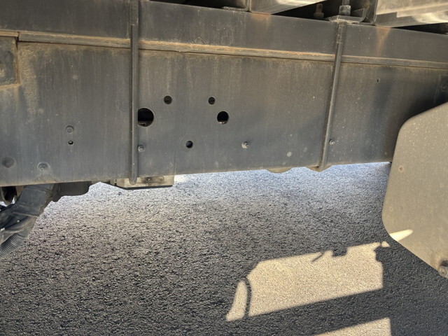 三菱ふそうスーパーグレートクレーン4段大型（10t）[写真28]