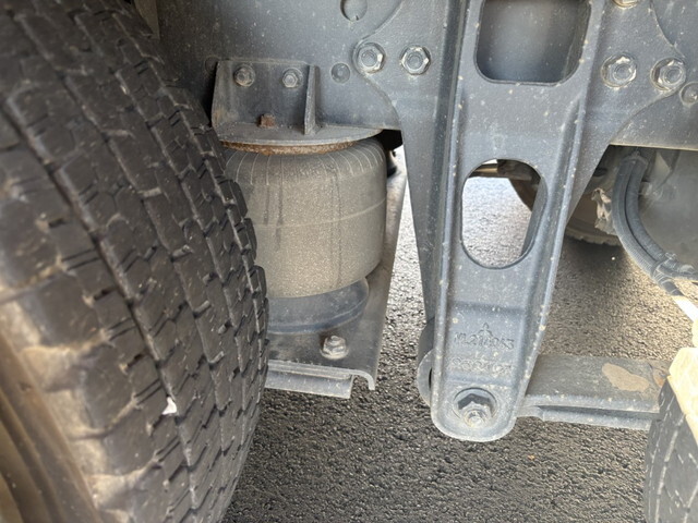 三菱ふそうスーパーグレートクレーン4段大型（10t）[写真31]