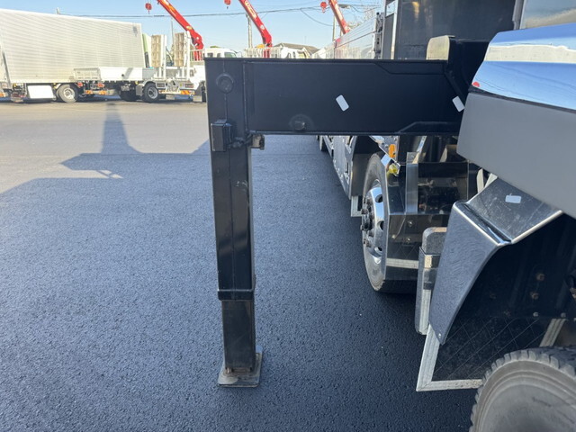 三菱ふそうスーパーグレートクレーン4段大型（10t）[写真09]