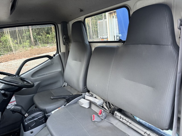 日野デュトロクレーン3段小型（2t・3t）[写真23]