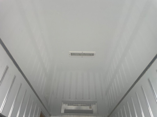 三菱ふそうキャンター冷凍車（冷蔵車）小型（2t・3t）[写真11]