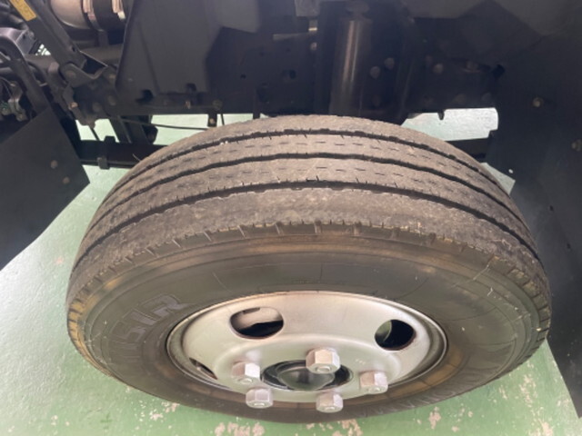 三菱ふそうキャンター冷凍車（冷蔵車）小型（2t・3t）[写真16]