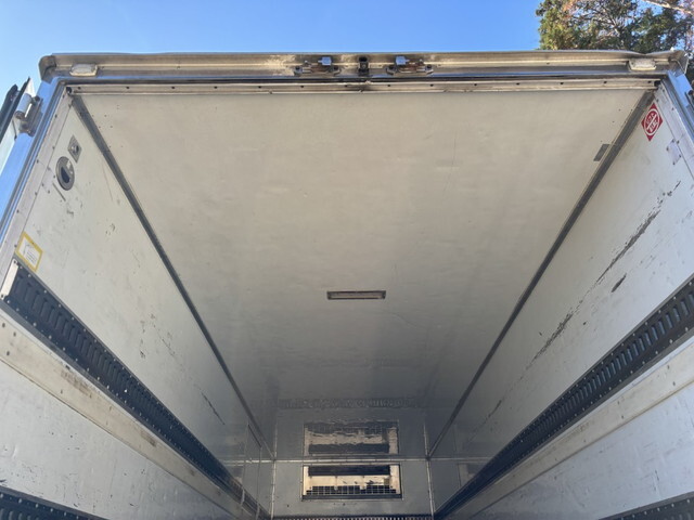 日野レンジャー冷凍車（冷蔵車）中型（4t）[写真10]