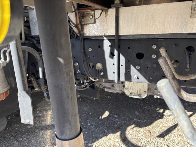 日野レンジャー冷凍車（冷蔵車）中型（4t）[写真30]