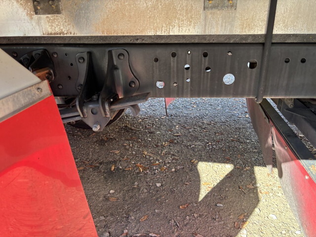 日野レンジャー冷凍車（冷蔵車）中型（4t）[写真33]