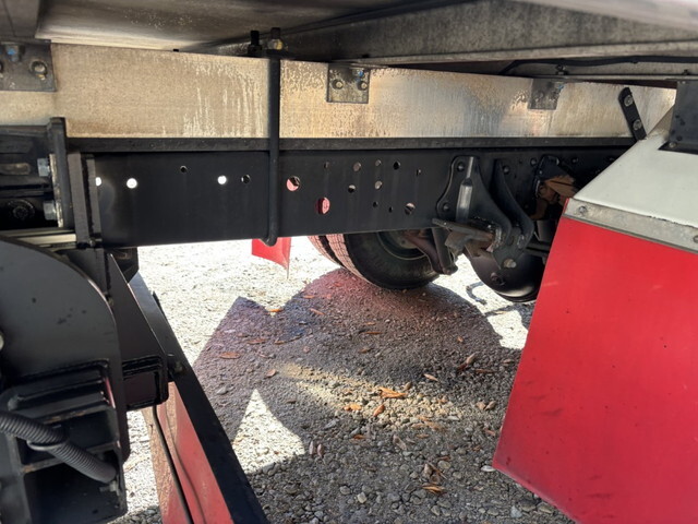 日野レンジャー冷凍車（冷蔵車）中型（4t）[写真34]