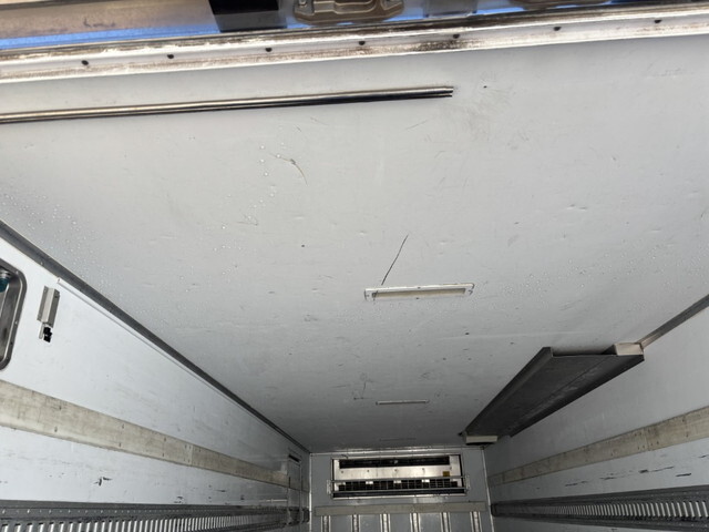 日野レンジャー冷凍車（冷蔵車）中型（4t）[写真15]