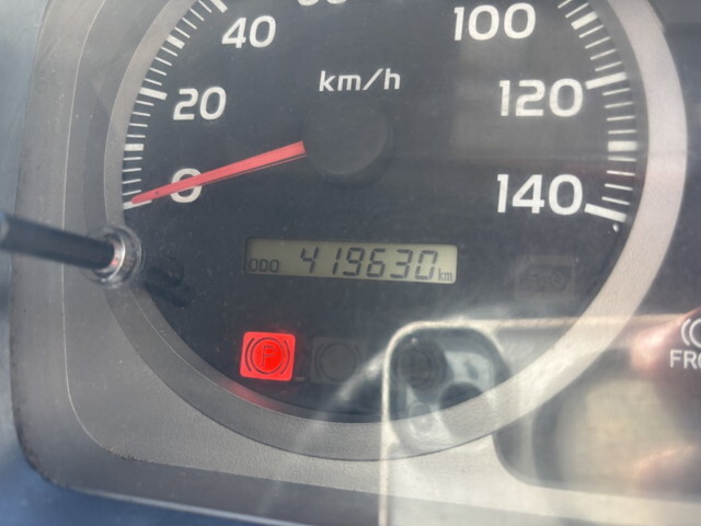 日野レンジャー冷凍車（冷蔵車）中型（4t）[写真23]