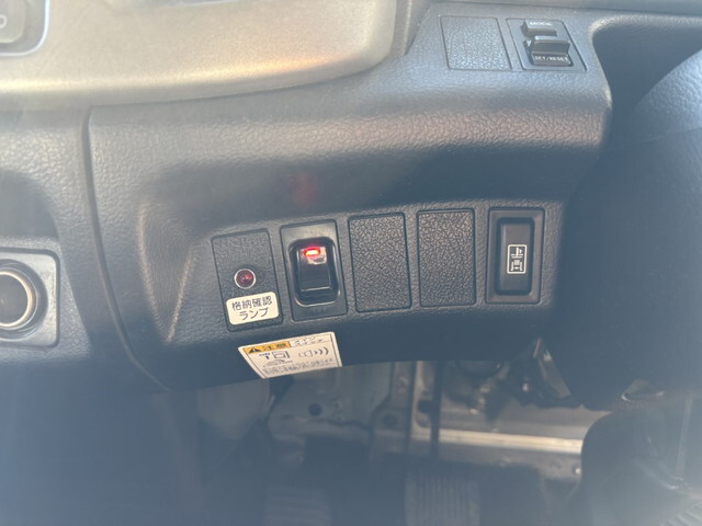 日野レンジャー冷凍車（冷蔵車）中型（4t）[写真24]