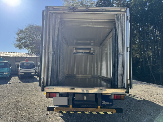 いすゞエルフ冷凍車（冷蔵車）小型（2t・3t）[写真10]