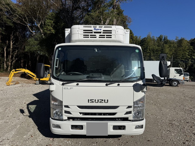 いすゞエルフ冷凍車（冷蔵車）小型（2t・3t）[写真04]