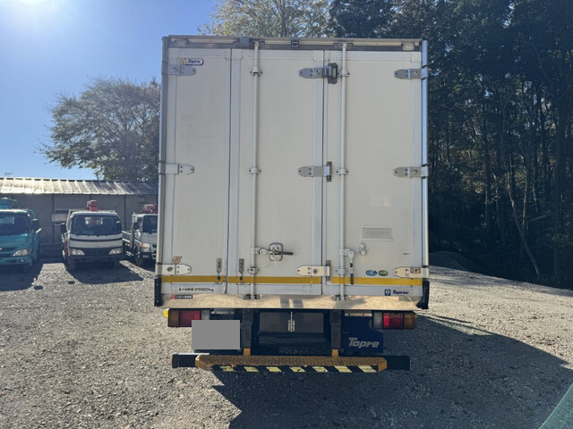 いすゞエルフ冷凍車（冷蔵車）小型（2t・3t）[写真05]