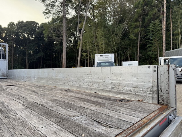 日野レンジャーアルミブロック中型（4t）[写真10]