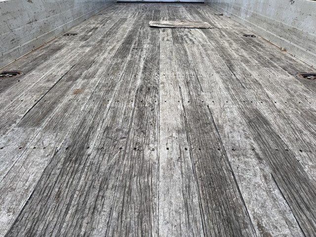 日野レンジャーアルミブロック中型（4t）[写真09]