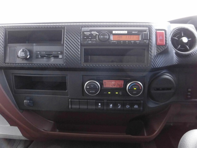 日野レンジャーアルミウイング中型（4t）[写真20]