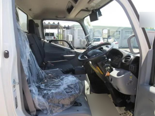 日野デュトロアルミバン小型（2t・3t）[写真11]