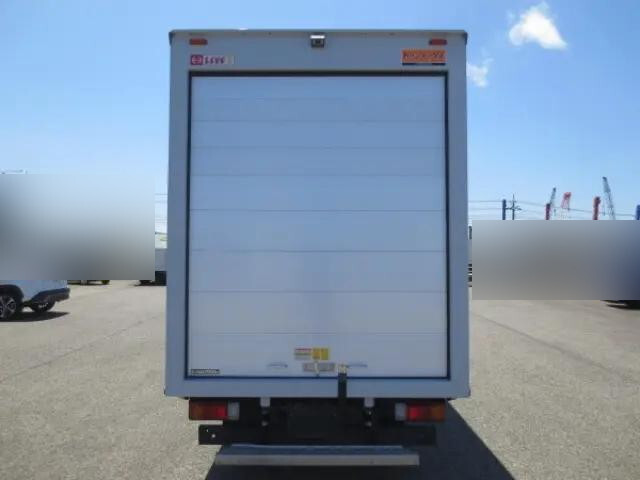 日野デュトロアルミバン小型（2t・3t）[写真06]