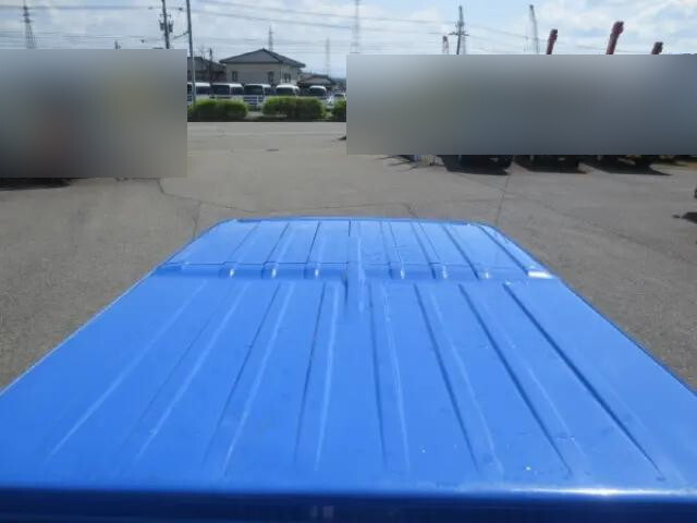 いすゞエルフダンプ小型（2t・3t）[写真17]