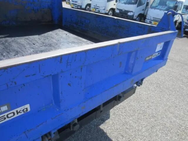 いすゞエルフダンプ小型（2t・3t）[写真25]