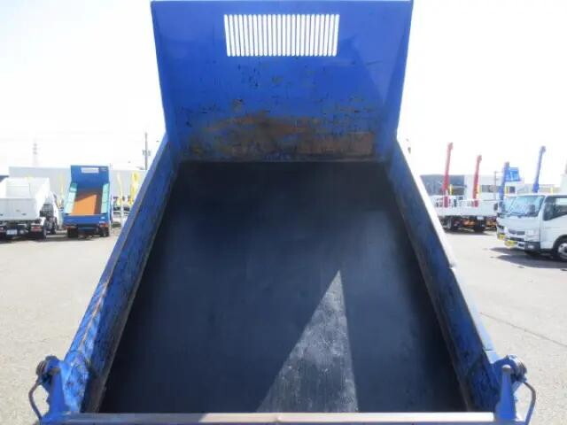 いすゞエルフダンプ小型（2t・3t）[写真09]