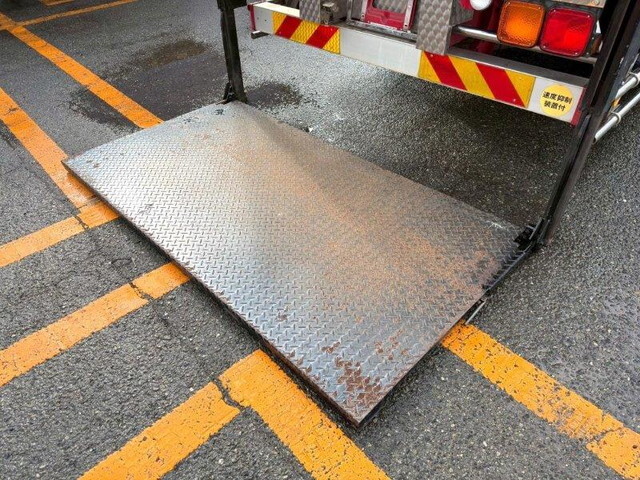 三菱ふそうファイターアルミブロック増トン（6t・8t）[写真06]