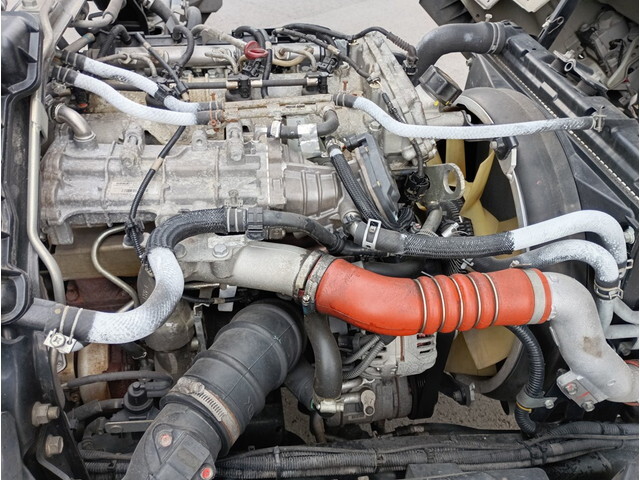 三菱ふそうキャンターパッカー車（塵芥車）小型（2t・3t）[写真17]