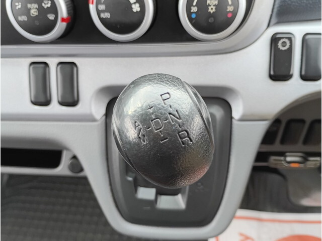 三菱ふそうキャンターパッカー車（塵芥車）小型（2t・3t）[写真26]