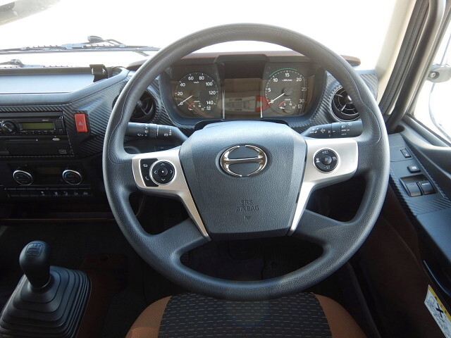 日野レンジャーアルミウイング中型（4t）[写真21]