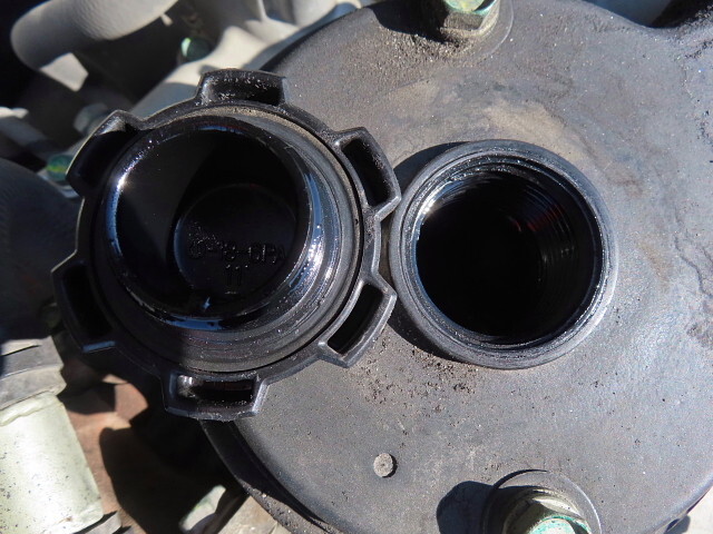 日野プロフィアトレーラーヘッド（トラクターヘッド）大型（10t）[写真19]