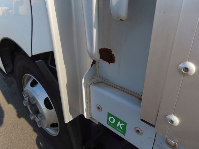 トヨタその他の車種アルミウイング小型（2t・3t）[写真30]