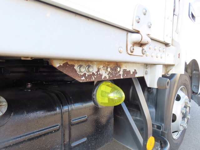 トヨタその他の車種アルミウイング小型（2t・3t）[写真33]